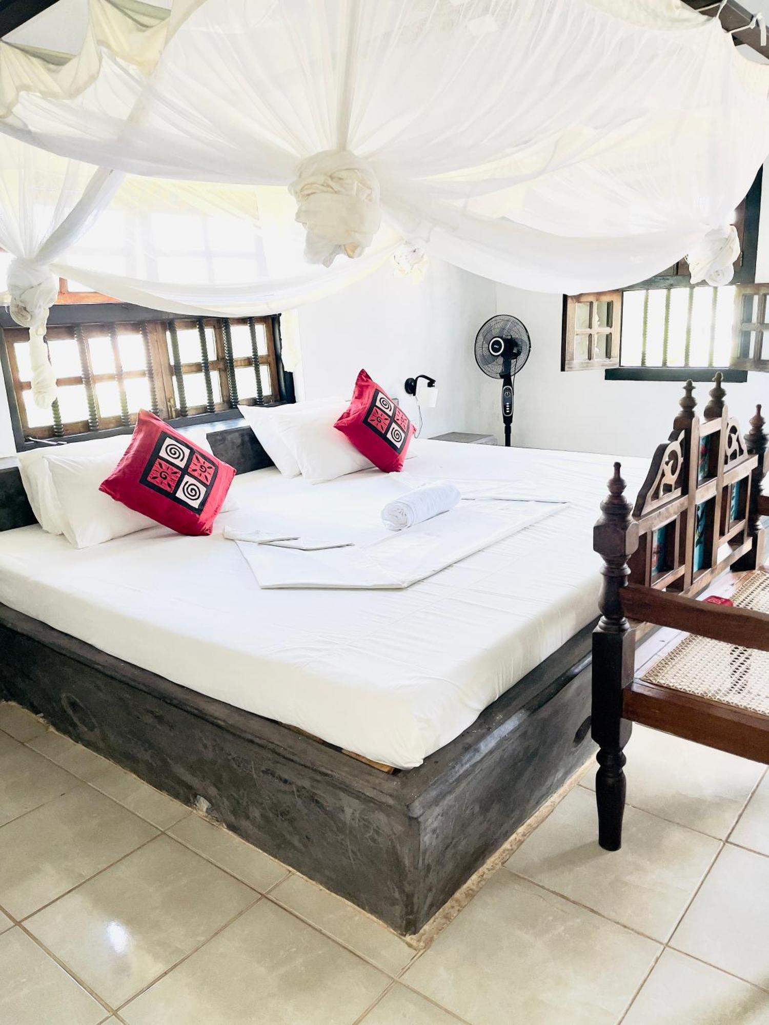 Shiban House Apartment Shela Ngoại thất bức ảnh