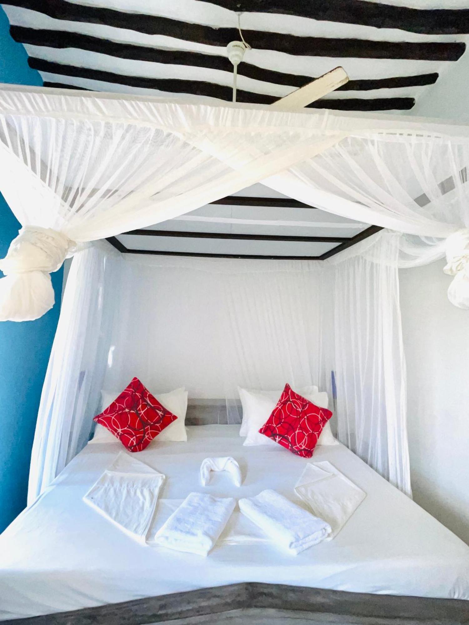 Shiban House Apartment Shela Ngoại thất bức ảnh