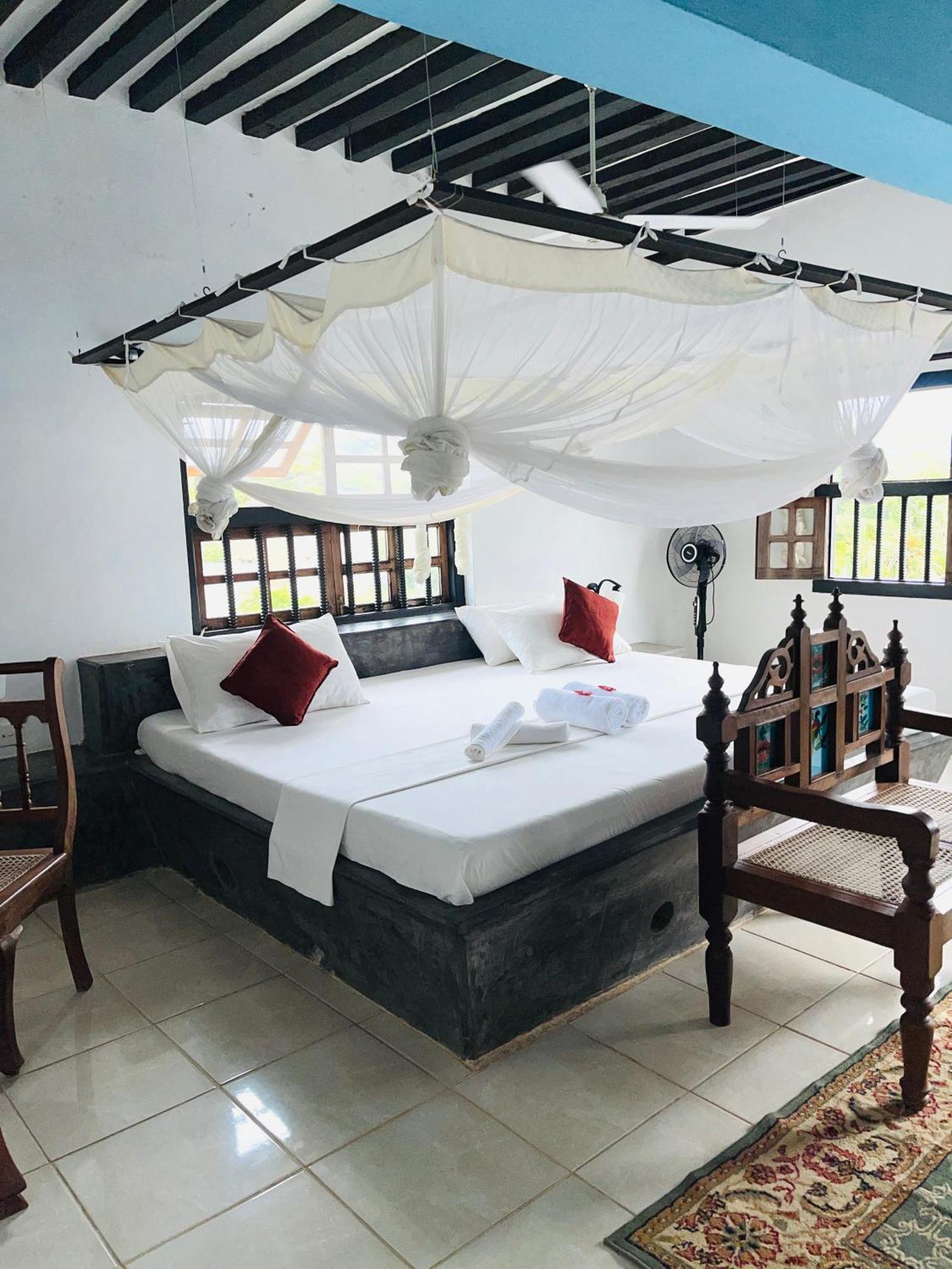 Shiban House Apartment Shela Ngoại thất bức ảnh