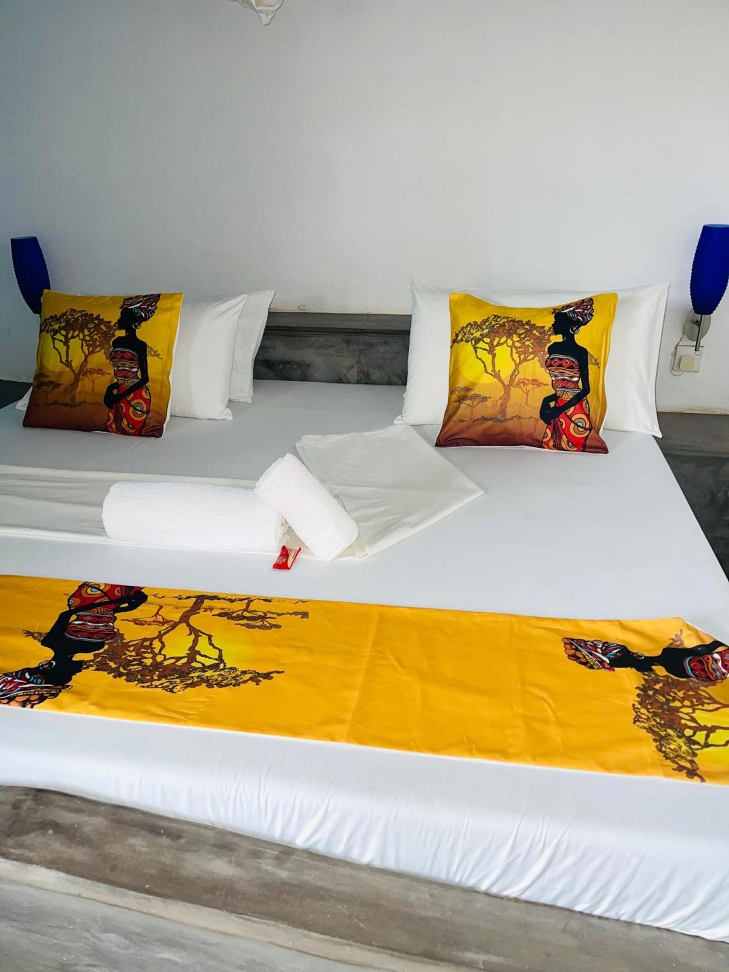 Shiban House Apartment Shela Ngoại thất bức ảnh